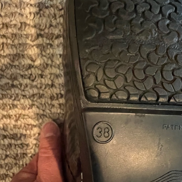 Dansko Pro XP Leopard print clogs - Picture 4 of 6